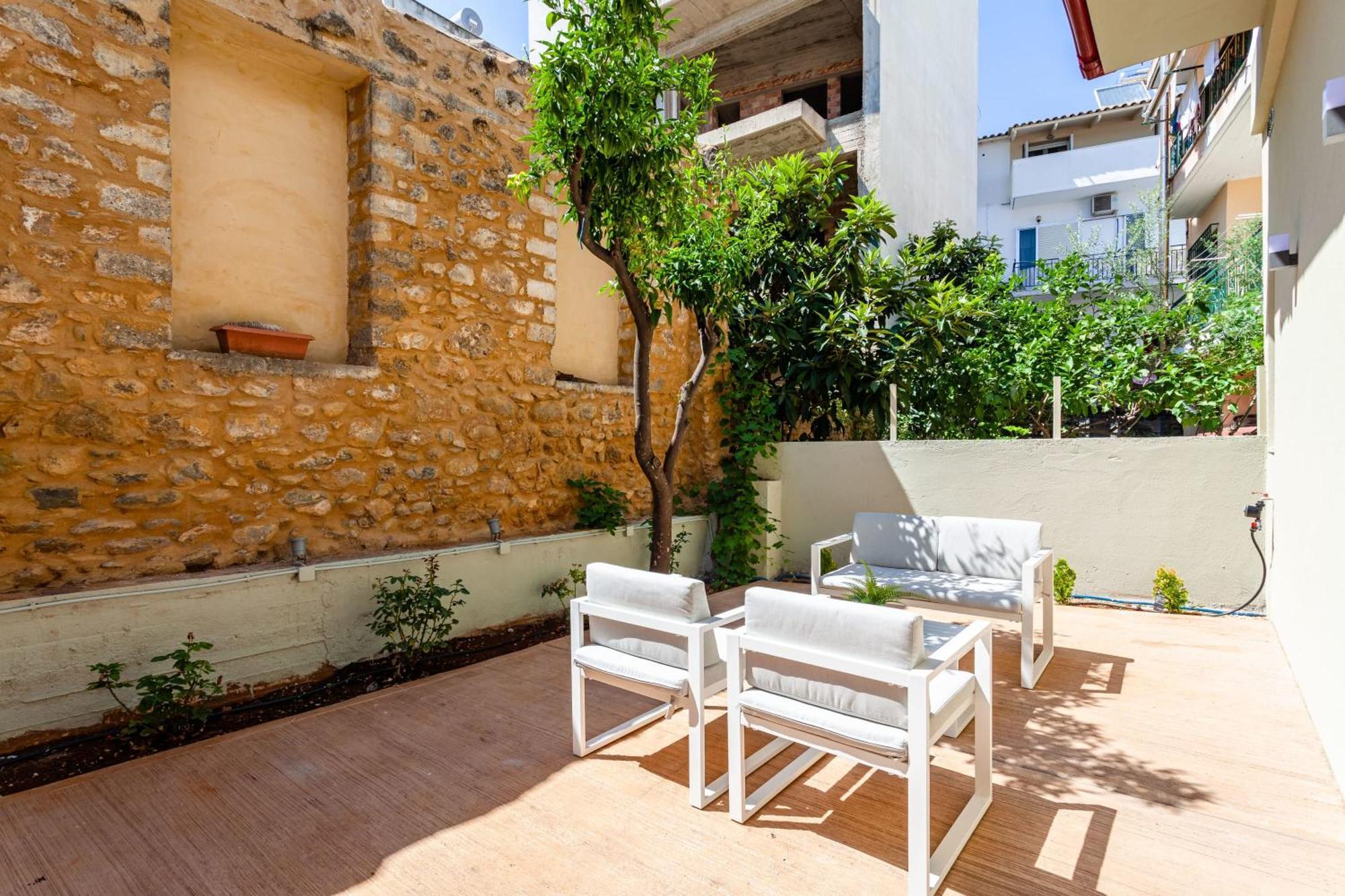 Kalamata Cosy Haven Hidden Gem In The City Center Экстерьер фото